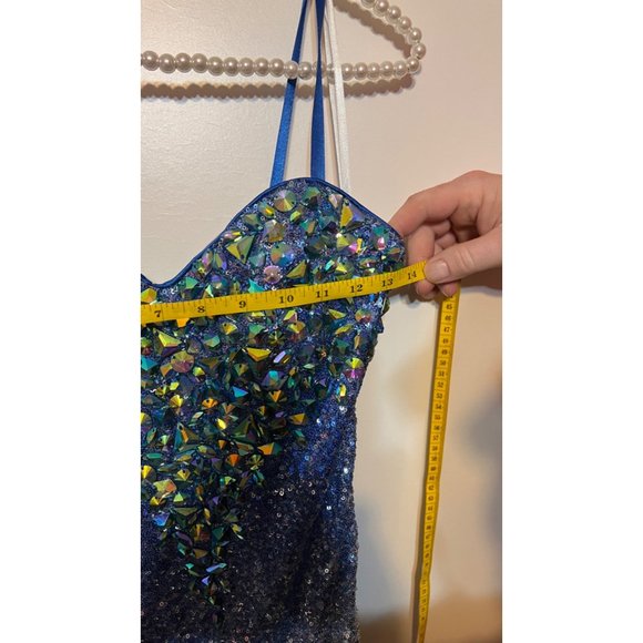 Dave & Johnny Formal Gown NWT long with slit - Picture 8 of 13